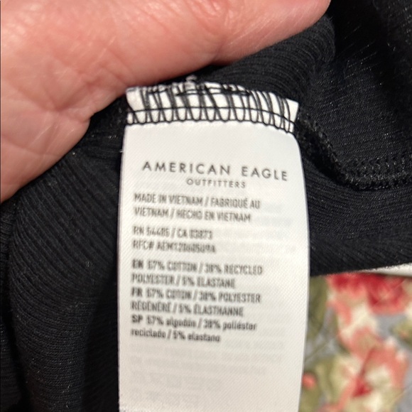 American Eagle Outfitters trio of Black, White, and Cream tank tops. - Picture 8 of 8